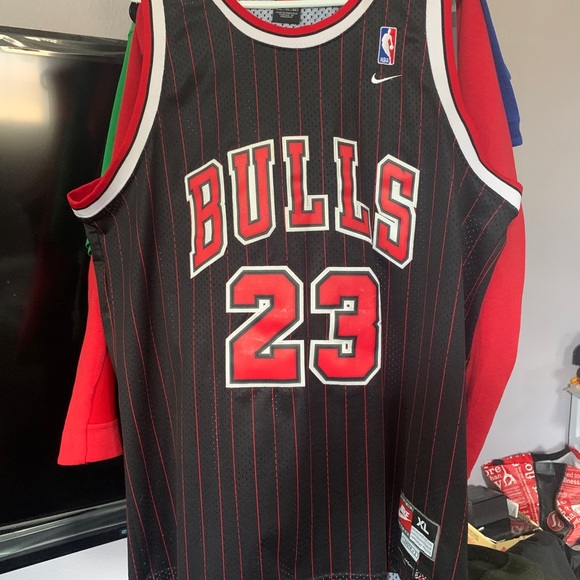 Nike Chicago Bulls Micheal Jordan Swingman Jersey